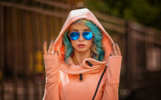 Blue hair sunglasses hoodie fashion - her free wallpaper