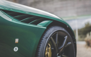 Green sports car numberplate sharptdetails - sharp detail free wallpaper