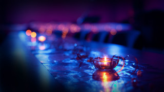 Candle table purple light hologram - a purple light free wallpaper