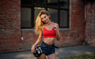 Woman red top denim shorts 3 - private press free wallpaper for desktop