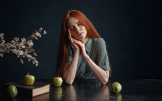 Woman apples flowers kimono portrait - artur tarnowski free wallpaper