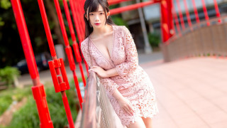 Woman pink dress red fence - sakimi chan free wallpaper for desktop