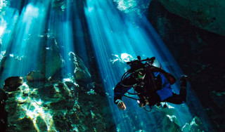 Scuba diver cave sunlight water - underwater free wallpaper