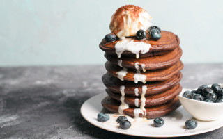Pancakes blueberries icecream stilllife foodphotography - a plate free wallpaper