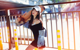 Woman hat dress bridge fence - a woman in a hat free wallpaper