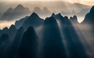 Mountain mist sunlight clouds ocean - the top of it free wallpaper