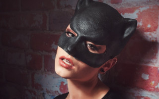 Woman black cat mask red - red lipstick free wallpaper