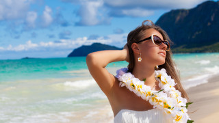 Woman beach white dress flower - airbrush free wallpaper
