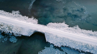 Ice crystal road nature scenery - the waters edge free wallpaper