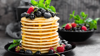 Pancakes berries syrup mint christmas - dennis flanders free wallpaper