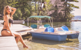 Woman bikini dock boat summer - caroline chariotdayez free wallpaper
