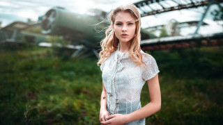 Woman field train bridge blonde - anka zhuravleva free wallpaper
