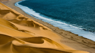 Beach wave sand dunes ocean - chris labrooy free wallpaper