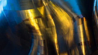 Metal object blue gold foiling - anish kapoor free wallpaper