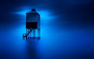 Small white house blue floor - free minimalism wallpaper