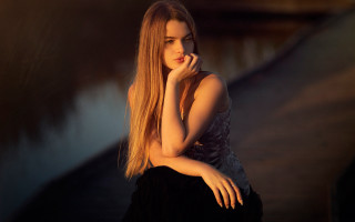 Woman longhair portrait browneyes blurry - dennis ashbaugh free wallpaper for desktop