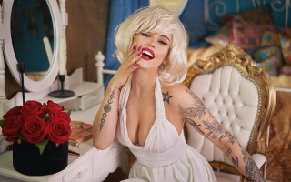 Woman tattoo roses mirror dress - tattoo free wallpaper