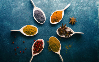 Spoons spices blue surface scattered - professional free wallpaper