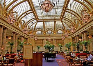 Fantasy diningroom piano chandelier artsandcrafts - delaunay free wallpaper