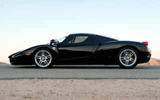 Black sports car desert sky 2 - f 8 aperture free wallpaper