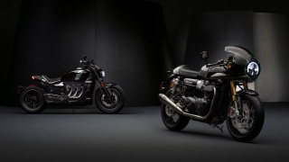 Black motorcycle 3d render photorealism - unreal engine 5 quality free wallpaper