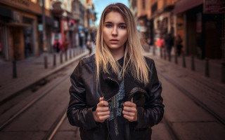 Woman streetcorner blonde blue eyes - a jacket free wallpaper