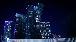 Cyberpunk city fence night tokyo - deconstructivism free wallpaper