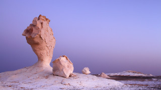 Rock formation snow blue sky 2 - amir zand free wallpaper