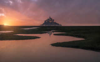 Castle water sunset matte cinematic - a castle free wallpaper