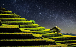 Hut grassy hill night sky - a hut free wallpaper