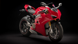 Red motorcycle digital rendering futurism - a red motorcycle free wallpaper