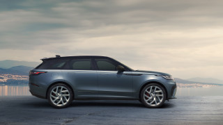 Silver range rover ocean city - cloudy free wallpaper