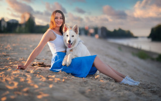 Beach woman dog sunset mountain - her waist free wallpaper