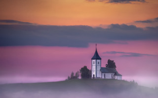 Church hill pink sky clouds - ferenc joachim free wallpaper