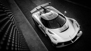 White sports car night sky - a street next free wallpaper