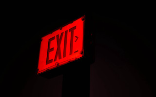 Red exit sign dark night - the dark night sky free wallpaper