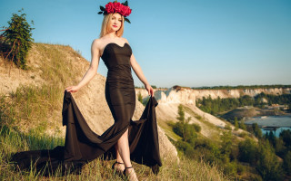 Woman black dress hill flower - an art deco sculpture free wallpaper