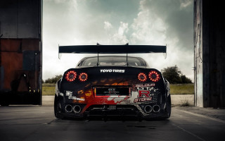 Car red taillight black body - a black body free wallpaper
