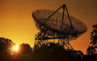 Satellite dish forest sunset autumn - the sun behind free wallpaper