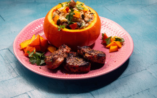 Plate meat vegetables blue table - a plate free wallpaper