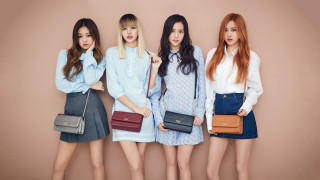 Four girls pastel bags holding - pastel color free wallpaper