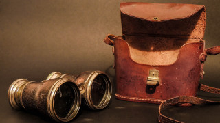 Binoculars leathercase strap dieselpunk objectivity - dieselpunk free wallpaper