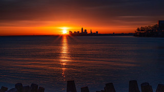 Sunset city fence water mountains - cleve gray free wallpaper