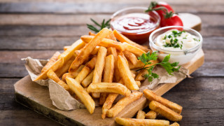 Wooden tray french fries dips - a wooden tray free wallpaper