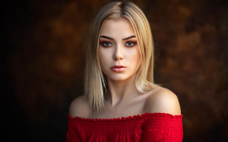 Blonde woman red dress portrait - portrait photography free wallpaper