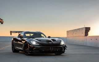 Black sports car sunset crane - sinister free wallpaper