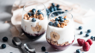 Two glasses yogurt fruit granola - private press free wallpaper for desktop