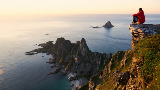 Cliff overlooking ocean rock formation - artur grottger free wallpaper for desktop