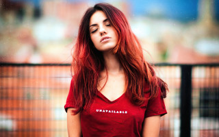 Red haired woman city starry - outside free wallpaper