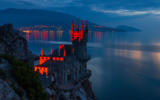 Castle cliff moonlit water mountains - andrey ryabovichev free wallpaper